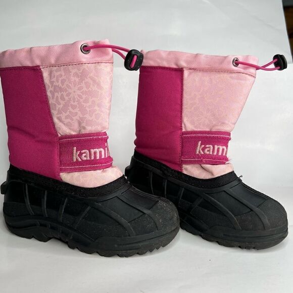 Kamik Pink and black Snowridge Snow boots - Picture 1 of 12